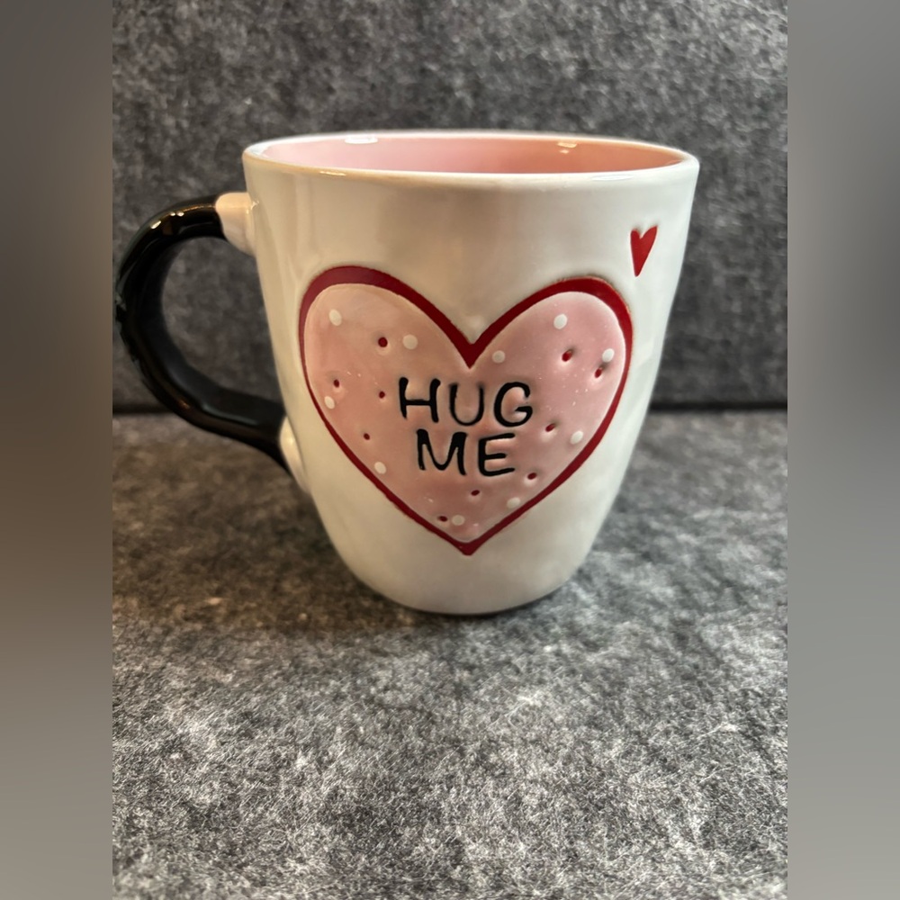 Hug Me Mug NWOT
